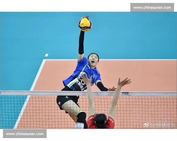 日本女排迎战中国女排关键对决速度与高度碰撞谁能抢占先机 日本女排迎战中国女排关键对决速度与高度碰撞谁能抢占先机